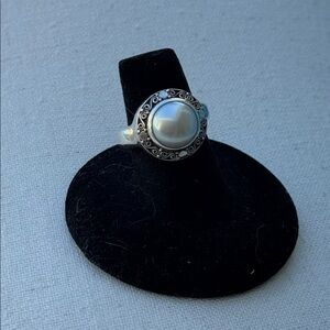 Janice Girardi artist for Sundance 925 Sterling silver mother of pearl ring